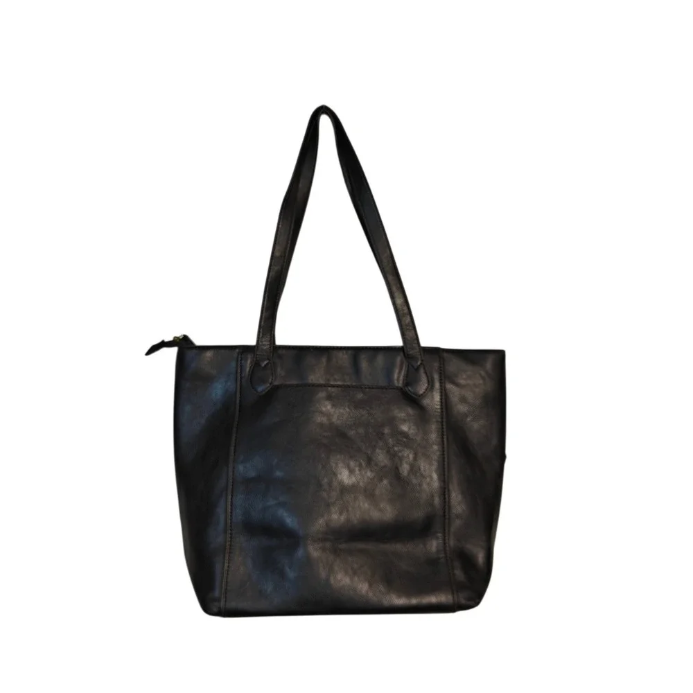 Liz Claiborne liz claiborne